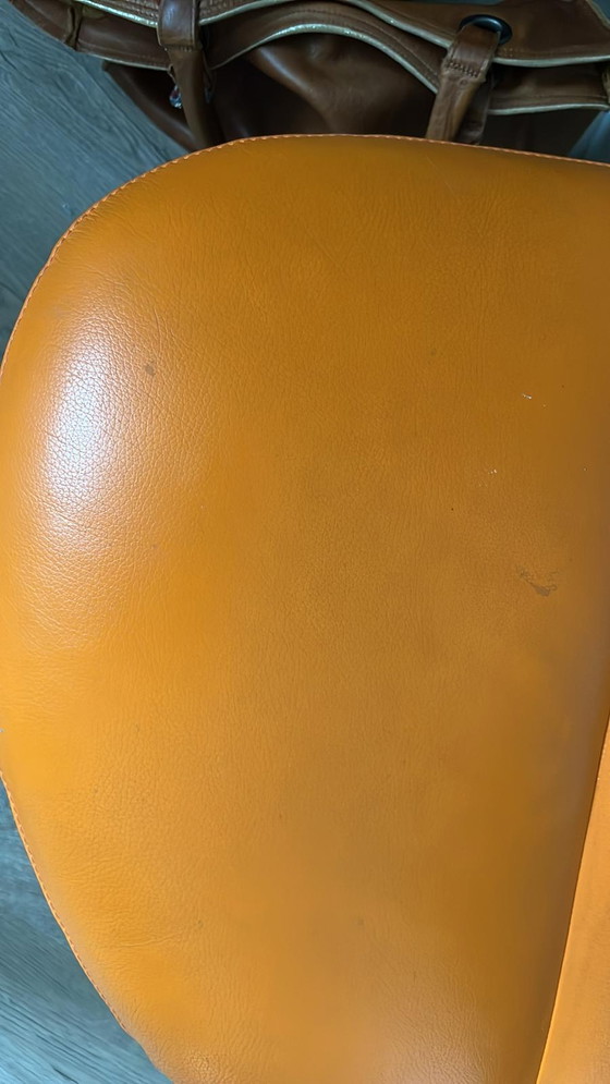 Image 1 of Leolux-Sessel mit Ottomane