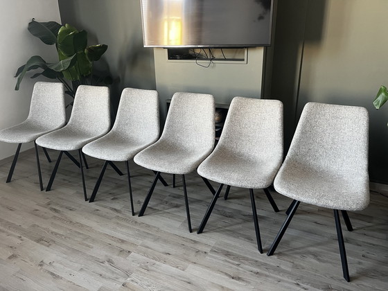 Image 1 of 6x Bradley Stuhl