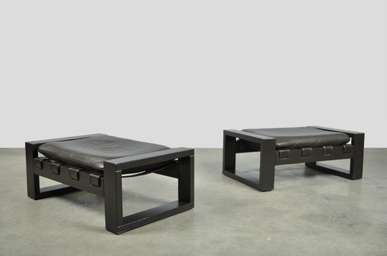 Image 1 of Sonja Wasseur / Brutalistische Lederfußhocker / Niederlande 1970S