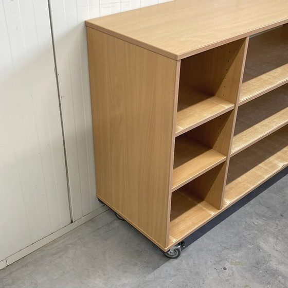 Image 1 of Vintage-Schulschrank auf Rädern, Raumteiler, Bücherregal, Fächerschrank
