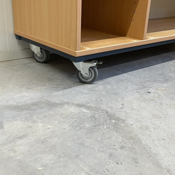 Image 1 of Vintage-Schulschrank auf Rädern, Raumteiler, Bücherregal, Fächerschrank