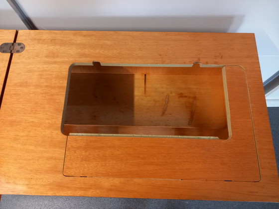 Image 1 of Retro-Vintage-Schrank