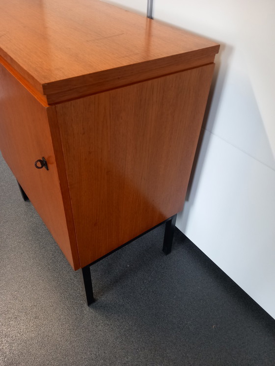 Image 1 of Retro-Vintage-Schrank