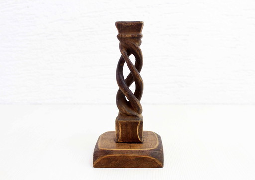 Kerzenhalter Aus Holz Geschnitzt, Frankreich 1950