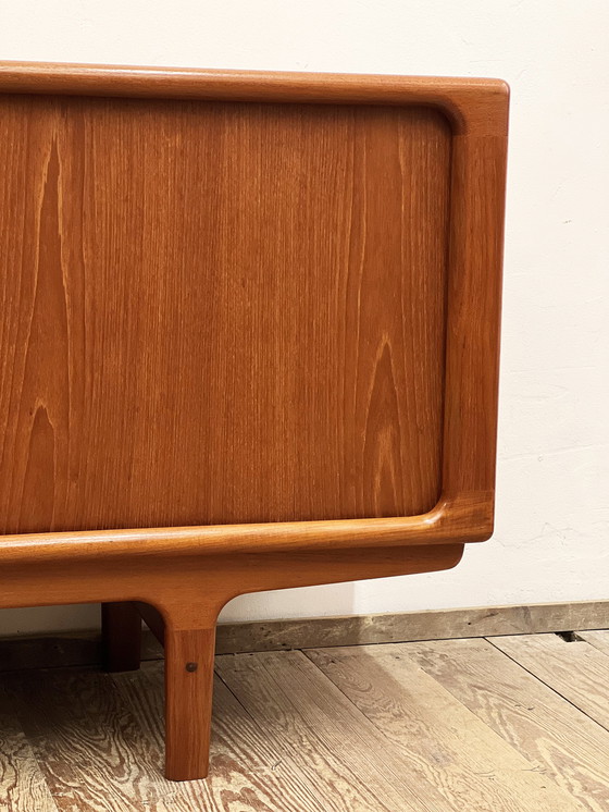 Image 1 of Mid Century Modernes dänisches Teakholz-Sideboard mit Tambour-Türen von Dyrlund, Dänemark