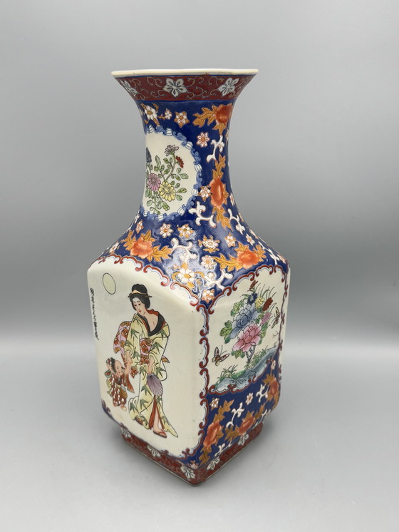Image 1 of Beeindruckende japanische Vase