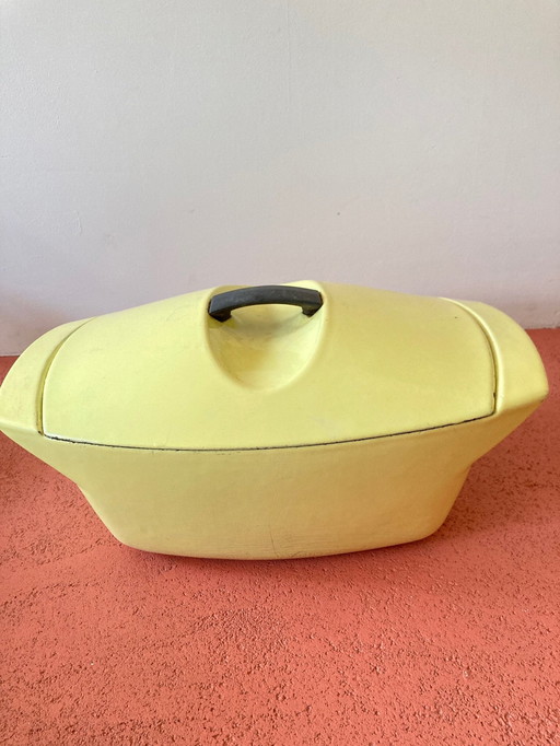 Le Creuset-Kochgeschirr Raymond Loewy