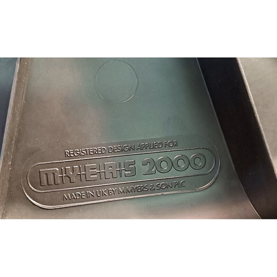 Image 1 of Vintage-Garderobe aus Kunststoff von M. Myers, UK 1970er Jahre