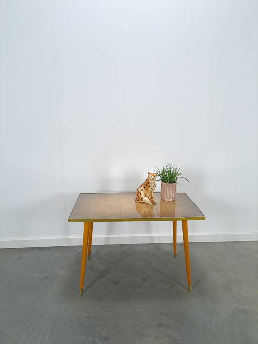 Couchtisch aus Holz mit Glasplatte, Vintage-Couchtisch