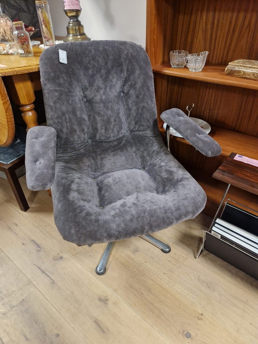 Vintage TV-Stuhl