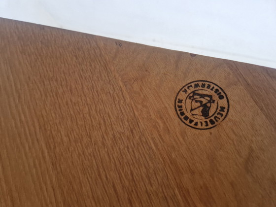 Image 1 of Brutalistischer Japandi Achteckiger Tisch aus massiver Eiche