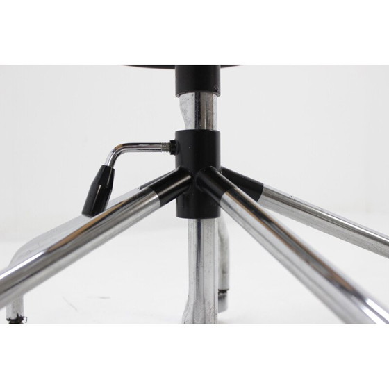 Image 1 of Bürostuhl mit verchromten Rollen - 1970er Jahre