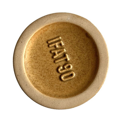 Alte Porzellanvase, 1970