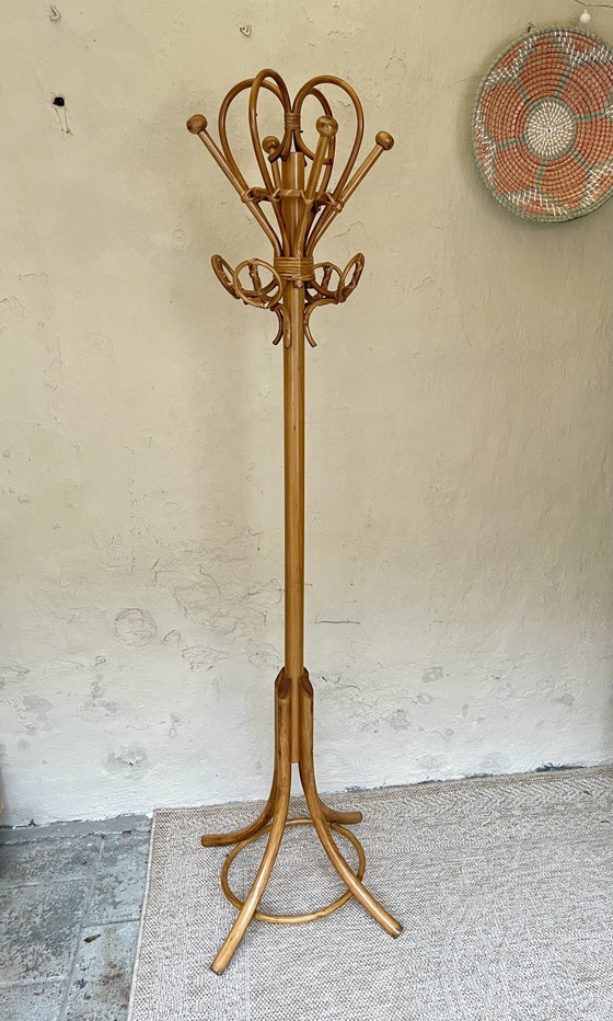 Image 1 of Boho Stehende Kleiderständer Holz und gewebtes Rattan H: 182Cm