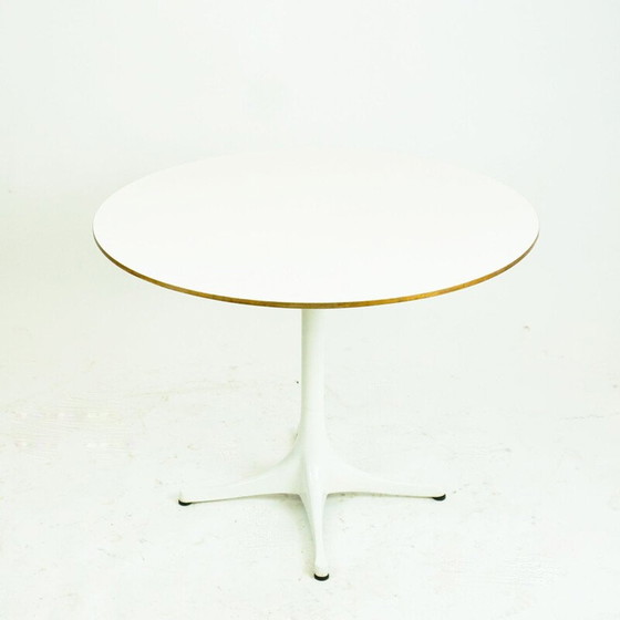 Image 1 of Weißer Sockeltisch von George Nelson für Herman Miller, USA 1960