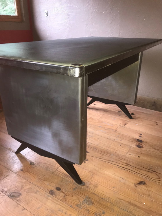 Image 1 of Metallischer Schreibtisch 1950