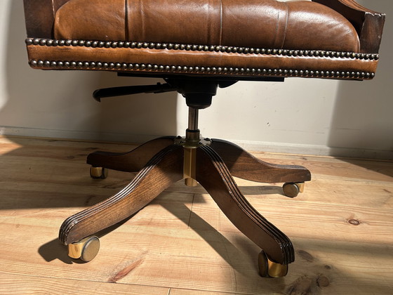 Image 1 of Englischer Vintage Chesterfield Bürostuhl