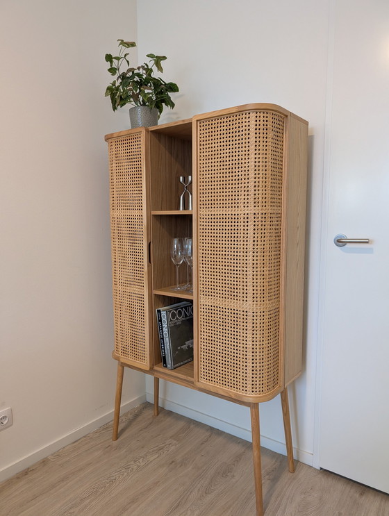 Image 1 of Rattan-Wandschrank aus Holz