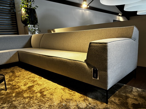 Design On Stock 4-Sitzer Sofa 1Arm + Dormeuse