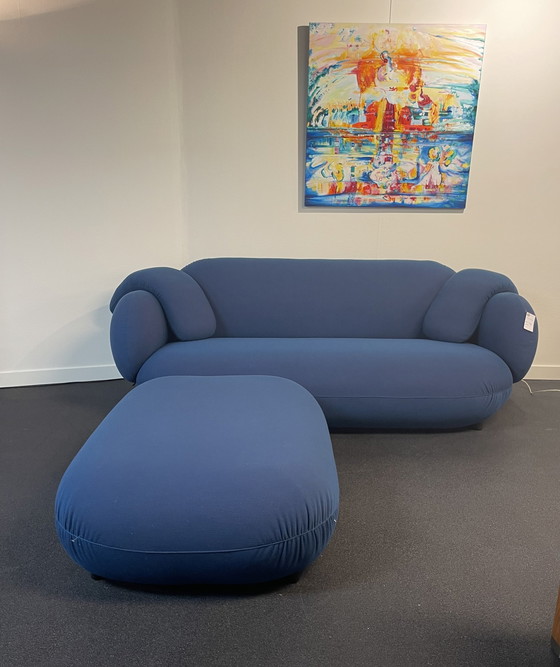 Image 1 of Leolux Pulla 3-Sitzer-Sofa plus Hocker