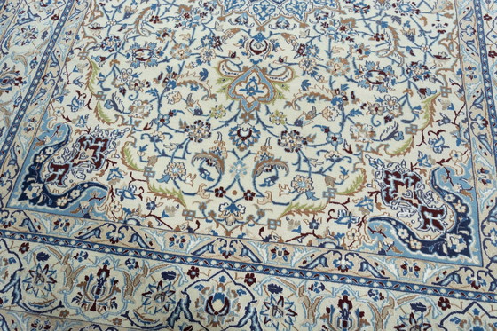 Image 1 of Handgeknüpfter Nain 9La Perserteppich Mit Seide