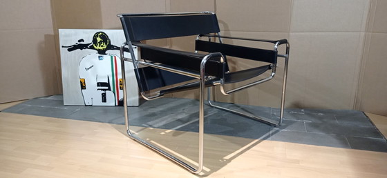 Image 1 of Knoll Wassily Stuhl von Marcel Breuer