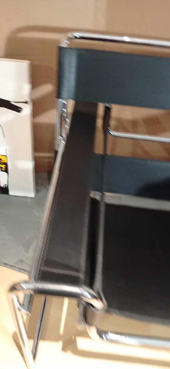 Image 1 of Knoll Wassily Stuhl von Marcel Breuer