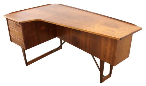 Image 1 of Peter Løvig Nielsen Bumerang-Schreibtisch 'Flovlev' vintage