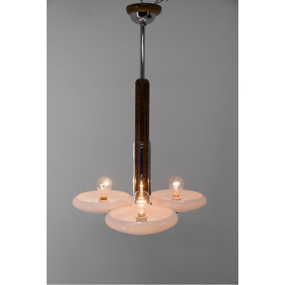 Image 1 of Weißer Opalglas-Kronleuchter im Art-Deco-Stil von Jindrich Halabala für Up Zavody, 1930