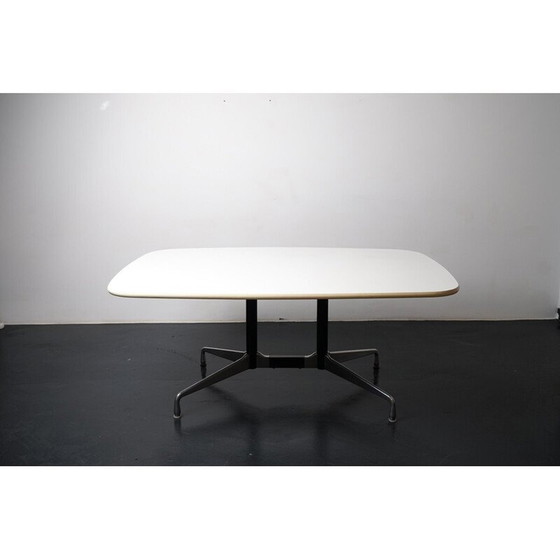Image 1 of Bootförmiger Konferenztisch aus Holz von Charles und Ray Eames für Vitra, 1960