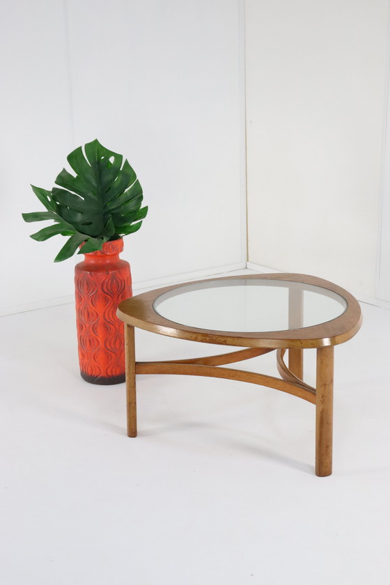 Image 1 of Nathan Couchtisch mit Glas 'Tilbury' Vintage