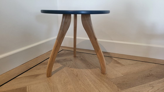 Image 1 of Handgefertigter Beistelltisch