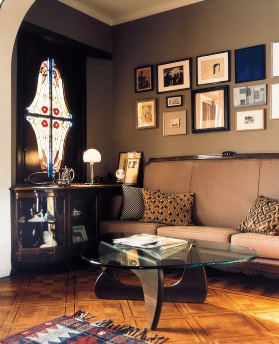 Image 1 of Vitra Noguchi Couchtisch Nussbaumholz