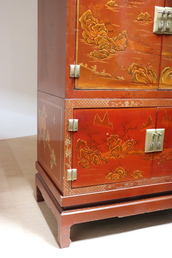 Image 1 of Vintage handbemalter japanischer Schrank