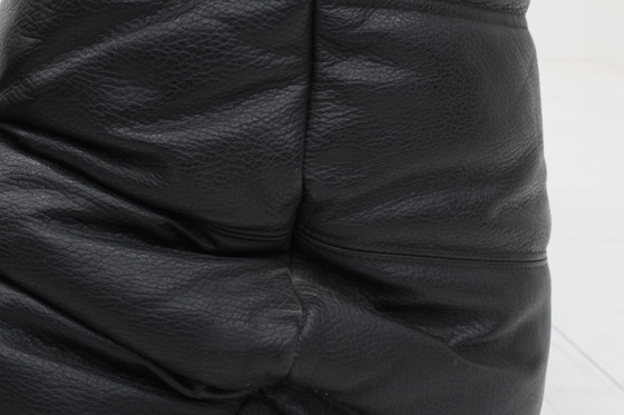 Image 1 of Originales Vintage Ligne Roset Togo 2-Sitzer-Sofa aus schwarzem Leder, 1990