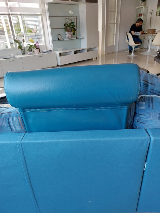 Image 1 of Frighetto Große blaue Velours-Elemente Ecksofa