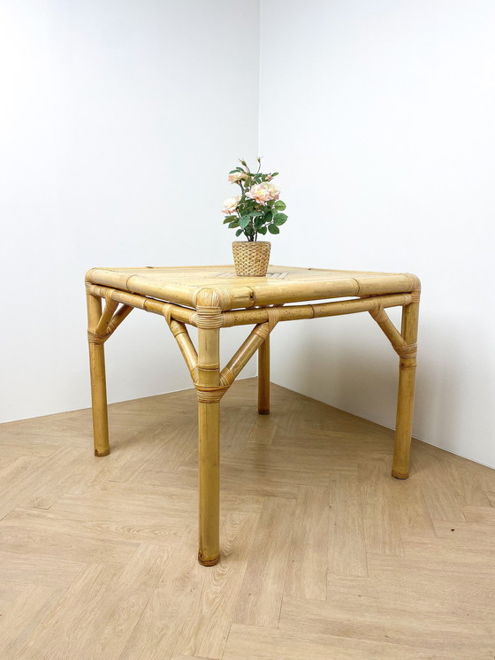 Image 1 of Bambus Essecke mit Esstisch und vier Stühlen