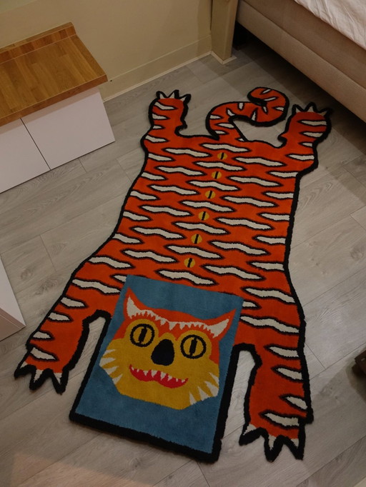 Walter Van Beirendonck, Tiger Carpet, Ikea Glödande