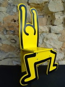 Keith Haring Hochstuhl / Dekoobjekt gelb