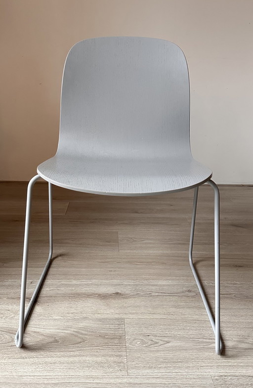 5X Muuto Visu Schlitten Stühle