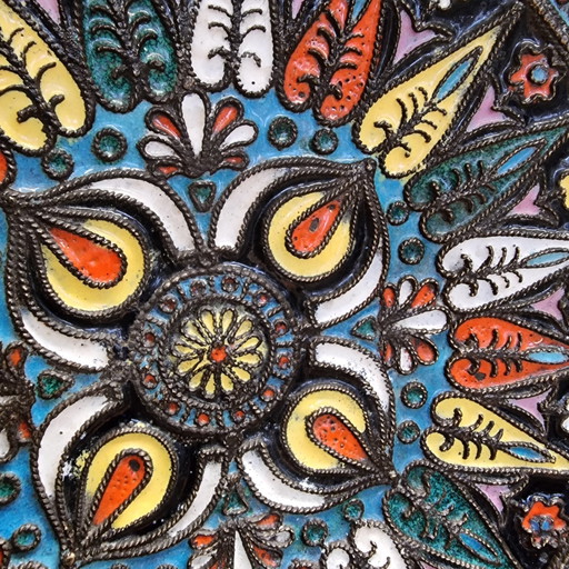 Griechischer Cloisonné-Wandteller aus dem späten 20.