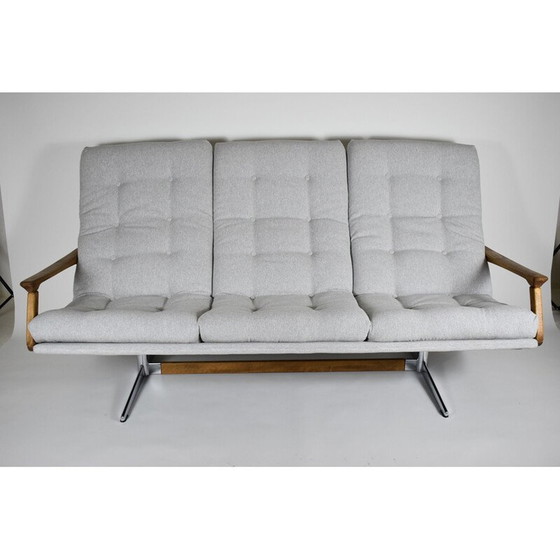 Image 1 of Vintage skandinavisches Sofa mit hellgrauem Stoff 1960er Jahre