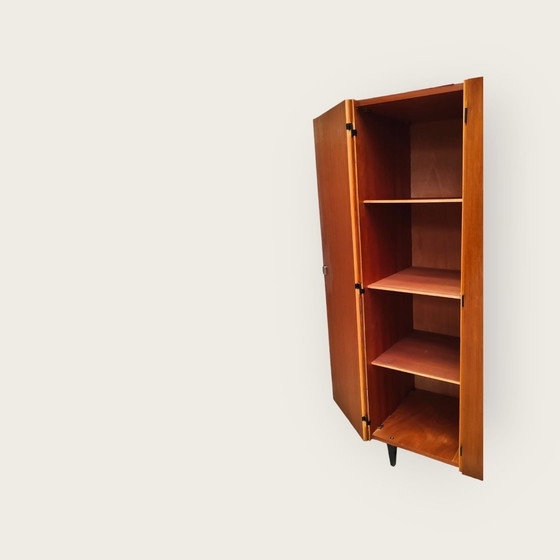 Image 1 of Mid Century Kleiderschrank