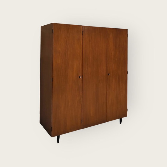 Image 1 of Mid Century Kleiderschrank