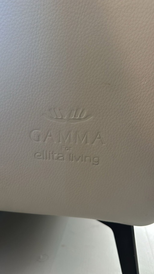 Gamma Sofa