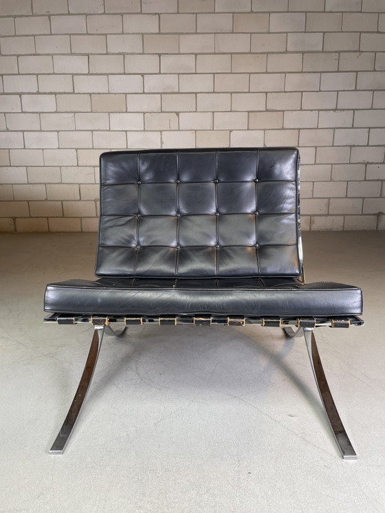 Image 1 of 2x Knoll Barcelona Stuhl