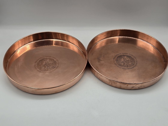 Image 1 of 2 X Vintage Amstel Bier Rot Kupfer Serviertabletts