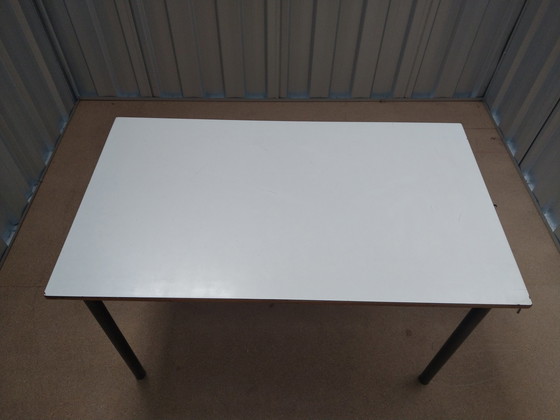 Image 1 of Formica Tisch Elbe