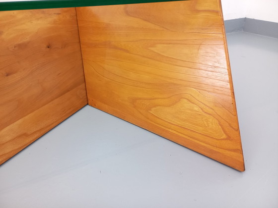 Image 1 of Vintage rechteckiger Couchtisch aus massiver Ulme und Glas aus den 1980er Jahren