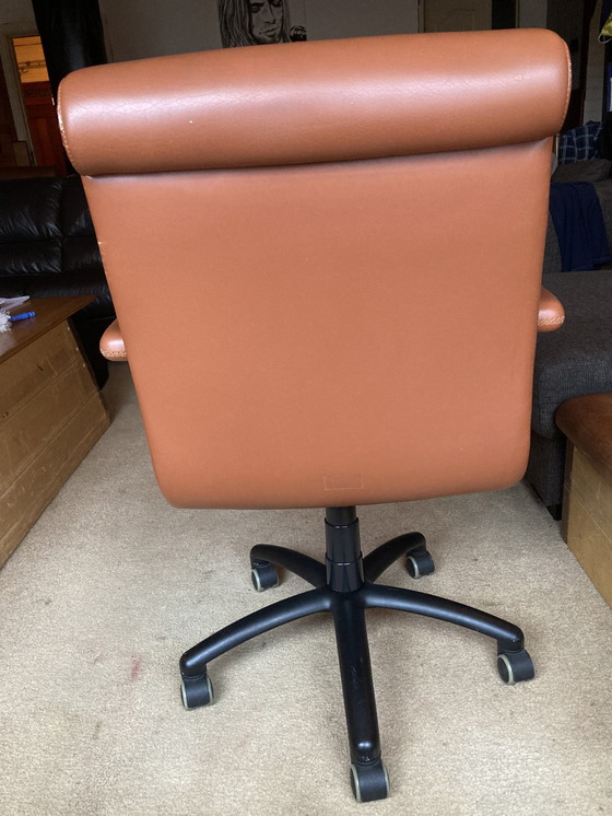 Image 1 of 7x Poltrona Frau Managerial Chair